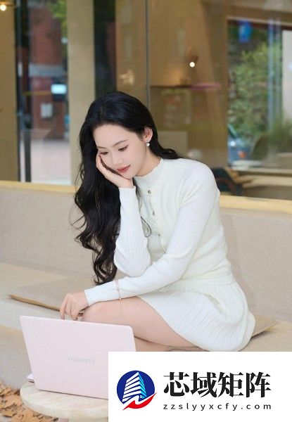 鸿蒙电脑双色焕新 今日正式开售 HarmonyOS 6重塑办公效率