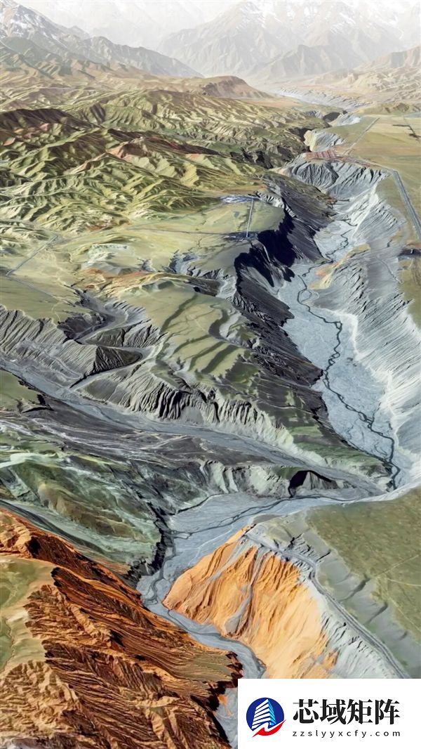 卫星俯瞰人迹罕至的新疆安集海大峡谷：如同七彩画卷