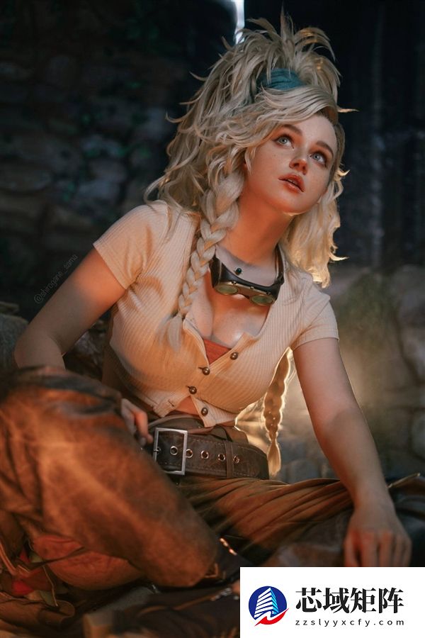 确实火热！ 毛妹cos《怪物猎人：荒野》杰玛