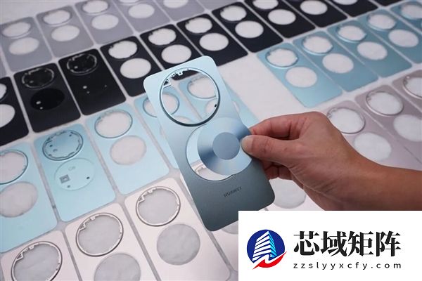 华为Mate 80 Pro Max拆解出炉：后壳整块铝合金CNC打造 主板集成度超高