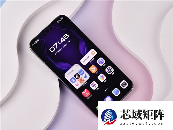 华为Mate 80 RS非凡大师上手：一部细节体验拉满的大师旗舰