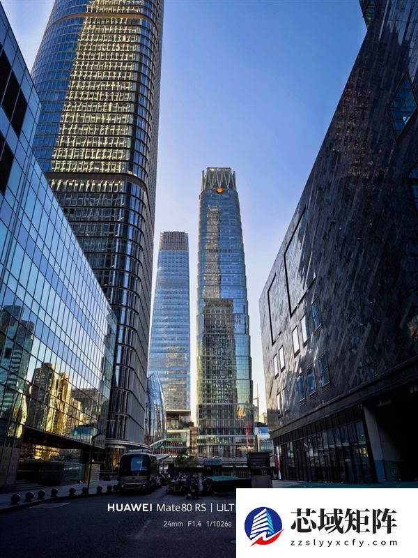 华为Mate 80 RS非凡大师上手：一部细节体验拉满的大师旗舰