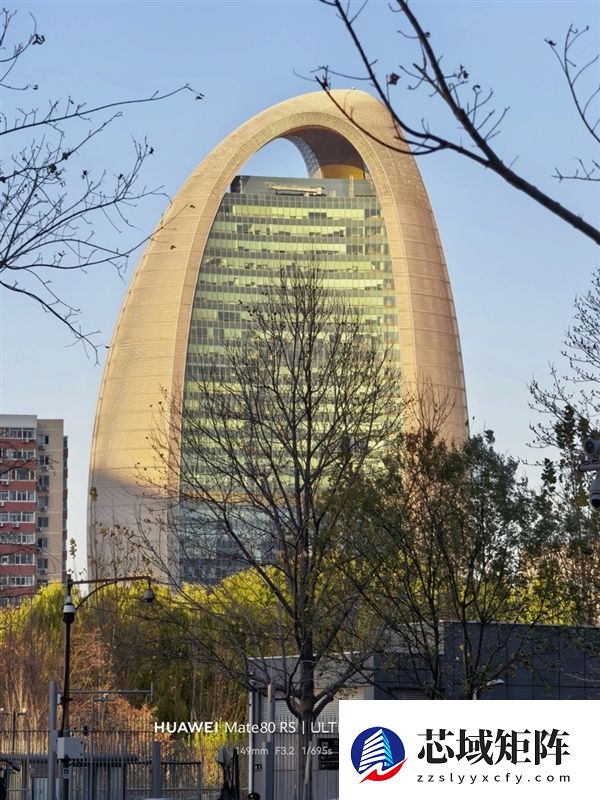 华为Mate 80 RS非凡大师上手：一部细节体验拉满的大师旗舰