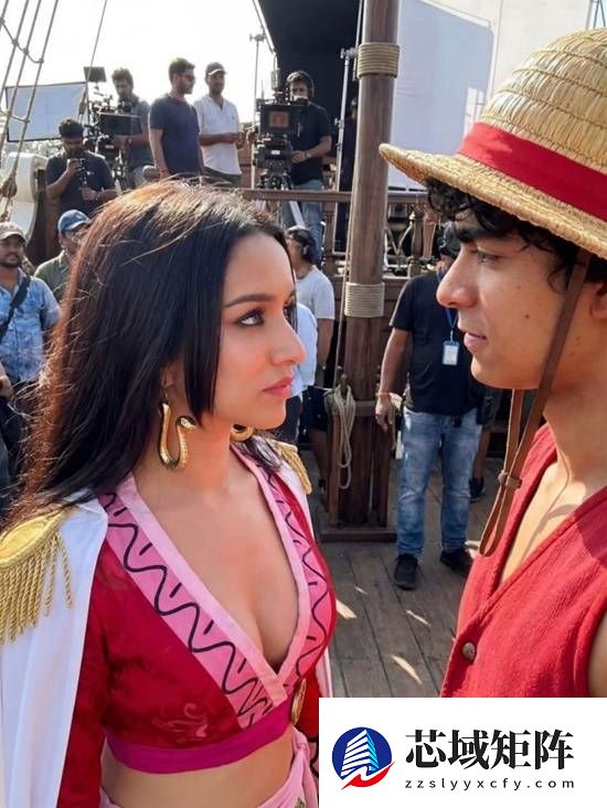 印度性感女星出演真人版海贼王是假的：AI作图