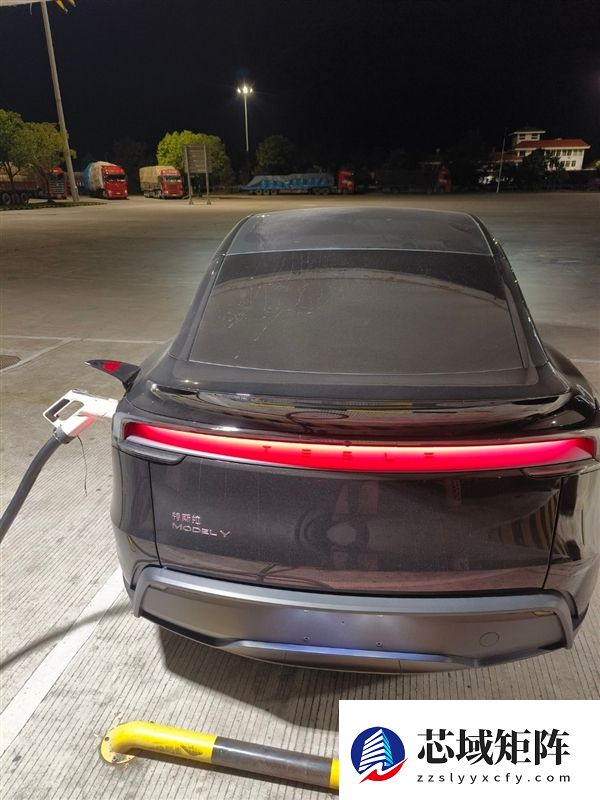 为拿到1.5万元置换补贴 有特斯拉车主从杭州飞到贵阳去提车