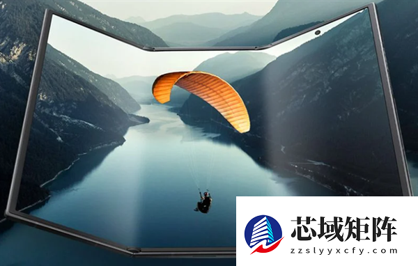 华为Mate XT唯一对手！三星首款三折叠Galaxy Z TriFold发布：1.7万起