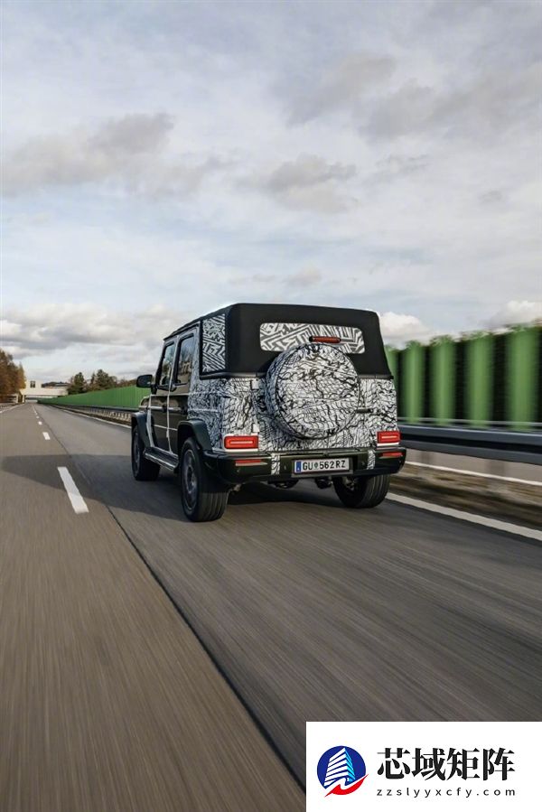 顶奢敞篷回归！全新奔驰大G敞篷版开启路测