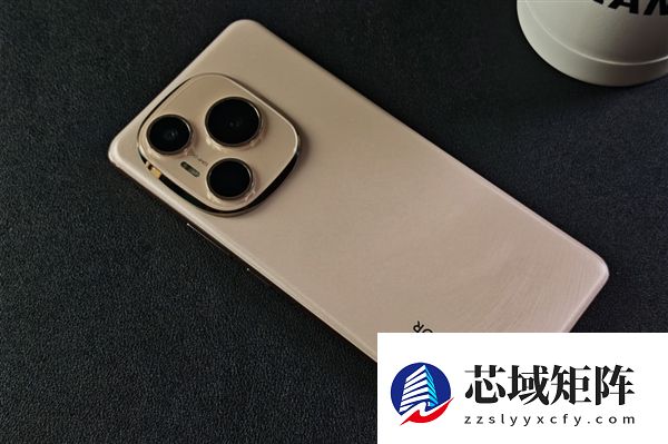 荣耀试产新电池：容量超过10000mAh 淘汰充电宝