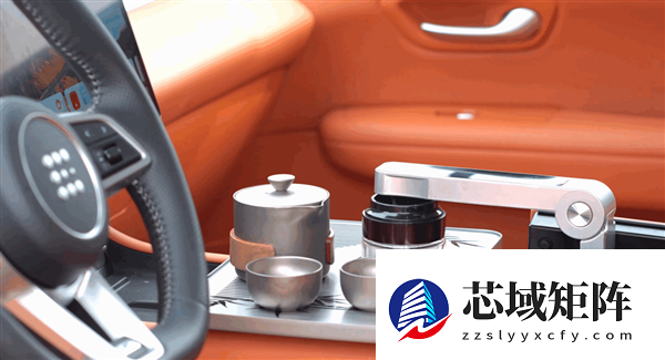 车内自带泡茶台 第三代赛力斯蓝电E5 PLUS上市：11.98万