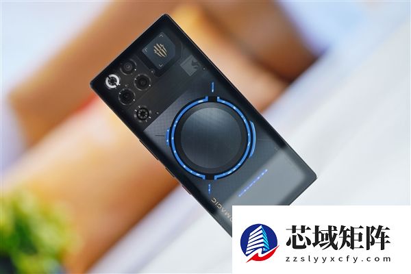 开启手机水冷散热时代！红魔11 Pro+图赏