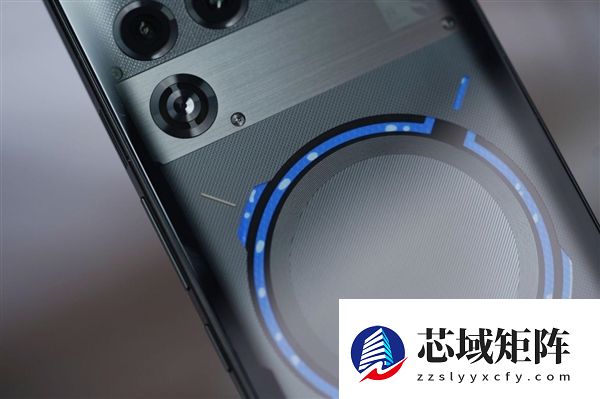 开启手机水冷散热时代！红魔11 Pro+图赏