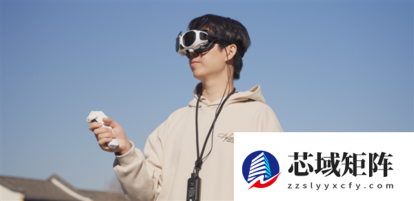 无聊的无人机市场 终于卷出了这么一个怪物