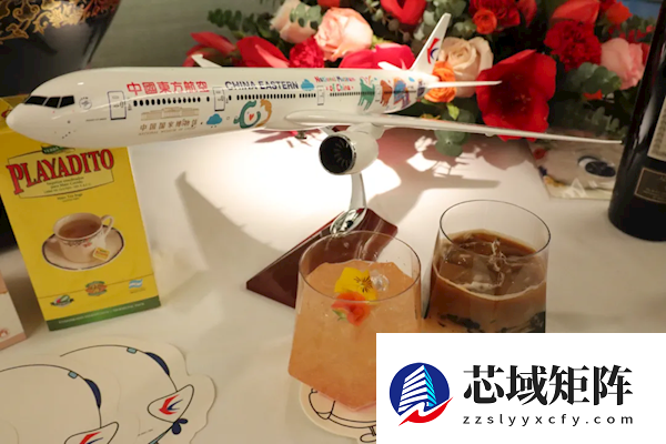 2万公里全球最长航线启航 飞26小时吃啥 飞机餐公布