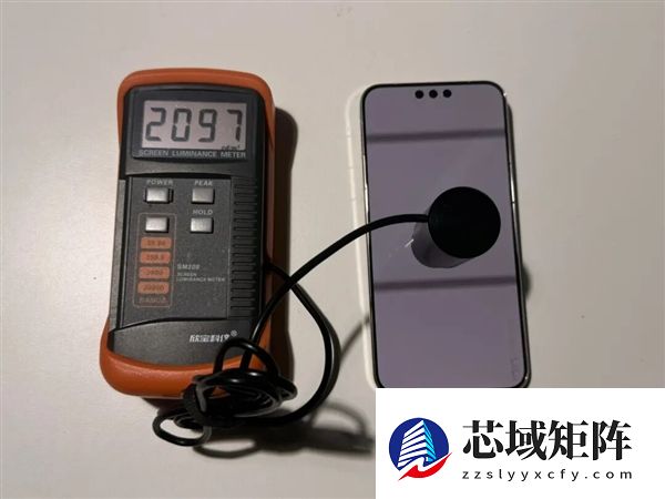 用了几天华为Mate80 Pro Max 我感觉它堆料有点过猛了