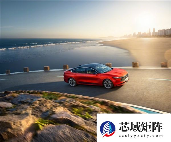 14.98万起 新款福特蒙迪欧上市：终于抛弃分体大灯组