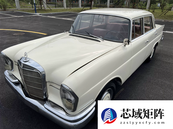 1963年奔驰古董车将拍卖：起拍价3.5万 能开能跑