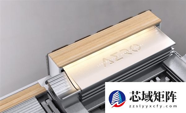 技嘉X870E AERO X3D WOOD主板用上木头、皮革：精美如艺术品