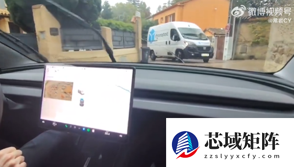 特斯拉FSD欧洲实测：窄路会倒车回方向 比老司机还丝滑