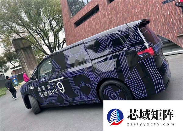 余承东放言超越所有旗舰！鸿蒙智行首款MPV实车曝光