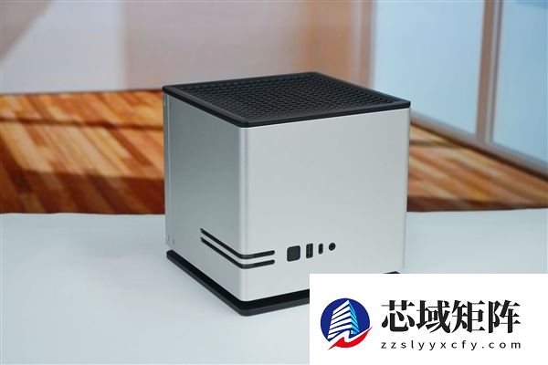 全球首个液冷迷你机！abee AI Station 395 Max工作站图赏