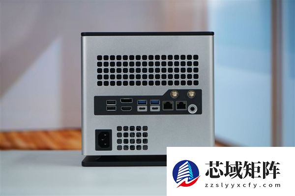 全球首个液冷迷你机！abee AI Station 395 Max工作站图赏
