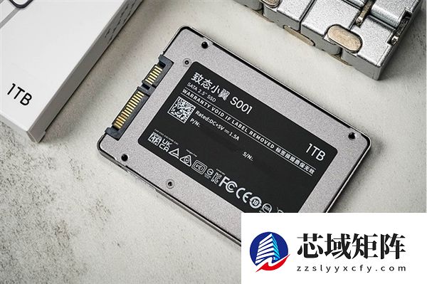 致态小翼S001固态硬盘上手：老机型升级效果立竿见影