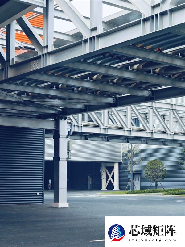 小米智能家电工厂实拍：有草坪、湖景 整洁的不像工厂