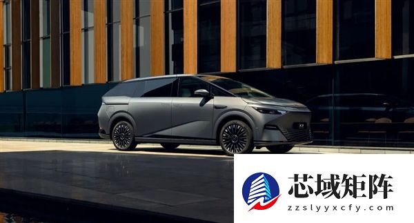 车企集体摸着理想过河 结果都在2025年掉进了河里