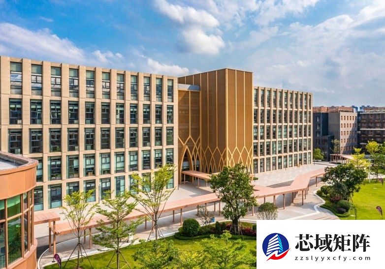 谢思埸现身广州斐特思学校 彰显国际学校的素质教育融合