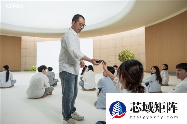 徕芬回应发布会撞景《周处除三害》灵修场面：与电影无关 2023年就用过