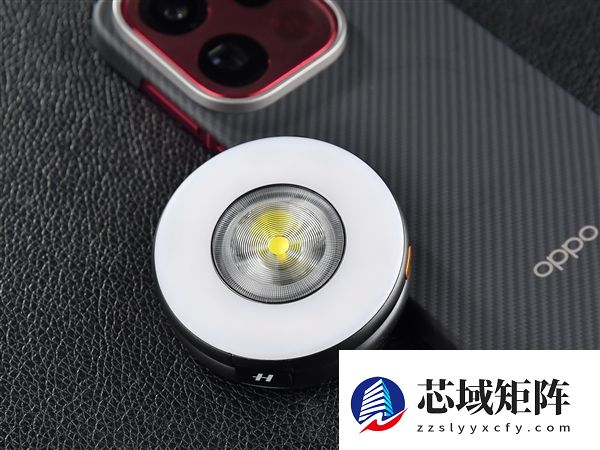 OPPO哈苏磁吸闪补光环灯上手：199元闭眼入