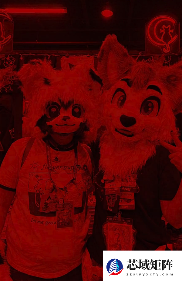 诡异！苹果iOS 26出现离奇Bug 安卓手机照片一放大就变红