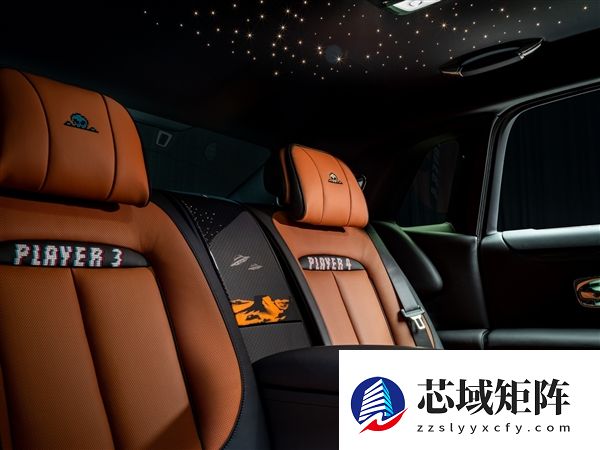 游戏爱好者狂喜 劳斯莱斯发布Black Badge古思特高定版：怀旧像素风