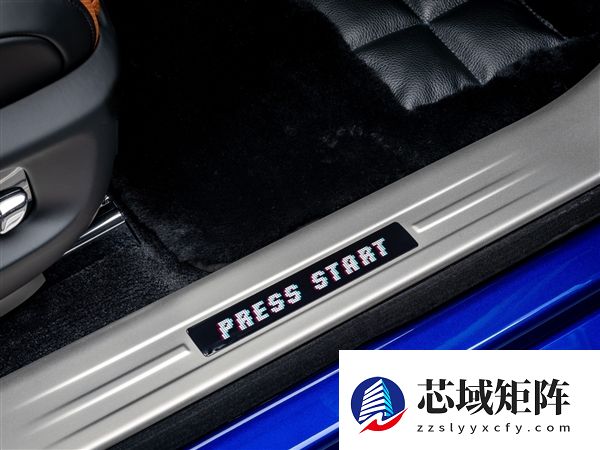 游戏爱好者狂喜 劳斯莱斯发布Black Badge古思特高定版：怀旧像素风