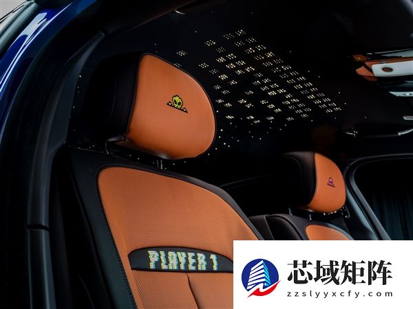 游戏爱好者狂喜 劳斯莱斯发布Black Badge古思特高定版：怀旧像素风