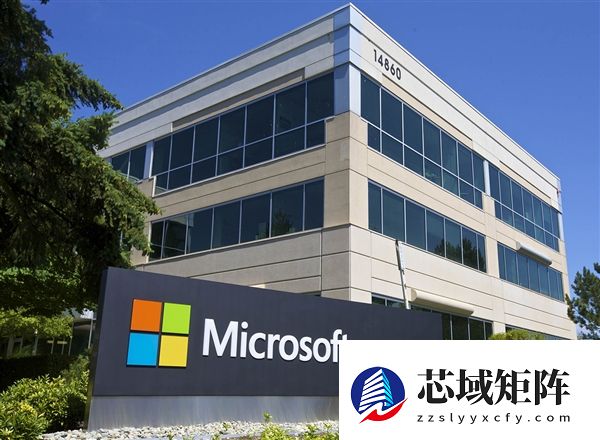 微软大动作开发超级智能！AI主管：若威胁人类将立即喊停