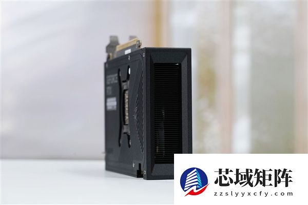 ITX性能小钢炮！七彩虹RTX 5070 Mini OC 12GB图赏