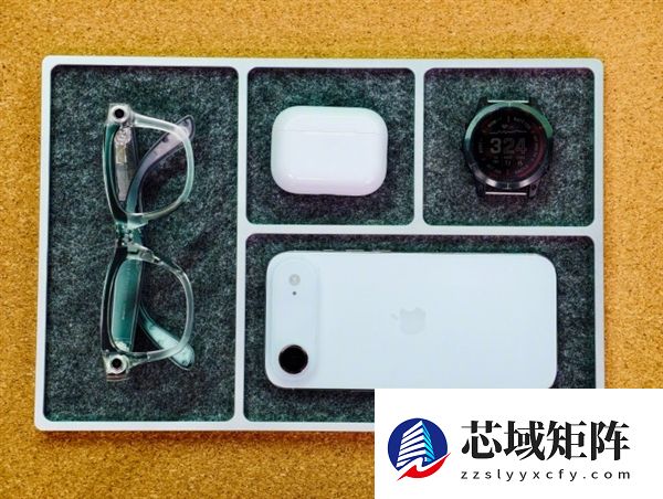 王自如把iPhone Air当主力机 iPhone 17 Pro沦为备用机