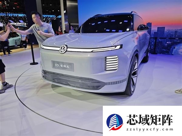 大众首款增程混动 ID.ERA路试谍照曝光：三排六座大SUV