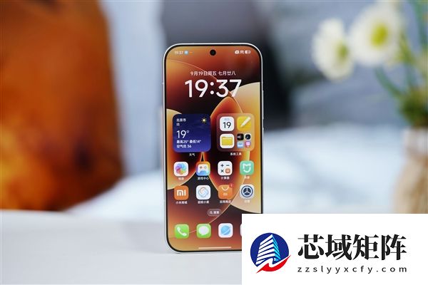 存储成本飙升冲击全球手机市场：明年均价上涨6.9%！所有厂商出货量下跌