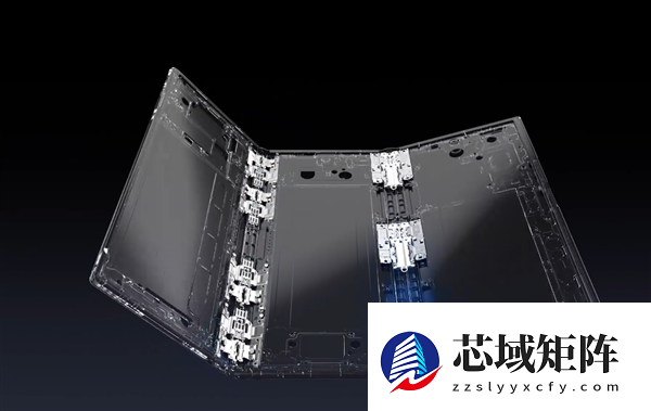 三星首款三折叠!Galaxy Z TriFold国行首发开售:19999元起