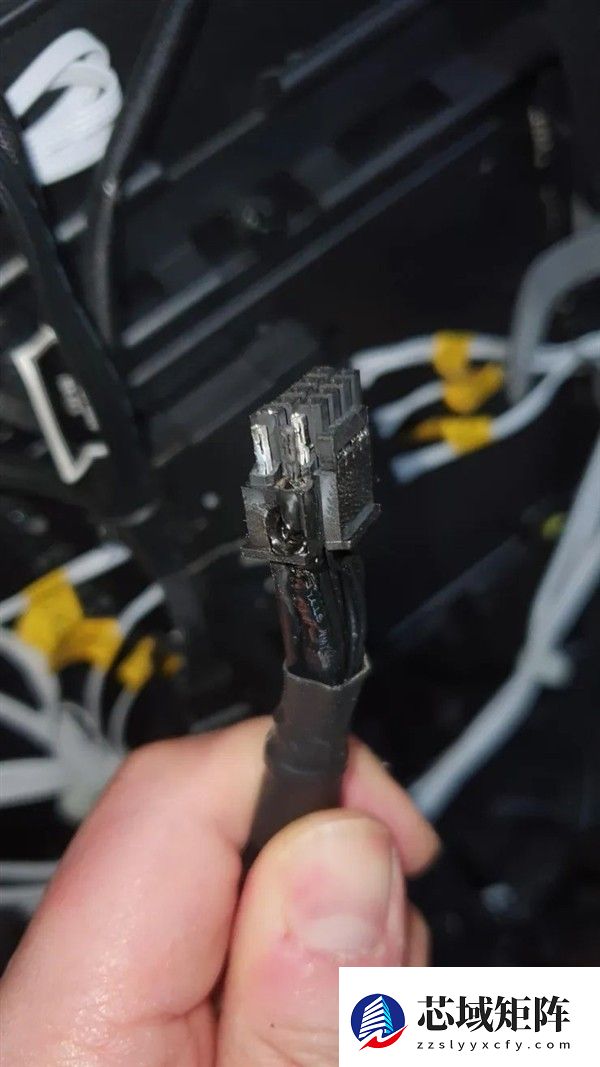 RTX 4090功耗降低仍烧毁