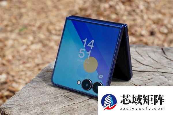 三星Galaxy Z Flip8将搭载Exynos 2600！全球首款2nm手机芯片