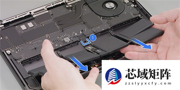 告别复杂拆解：苹果大幅简化MacBook Pro换电池流程！自己在家就能换