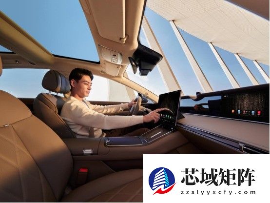 鸿蒙智行享界12月交付目标破万，享界以“科技豪华”刺穿BBA防线