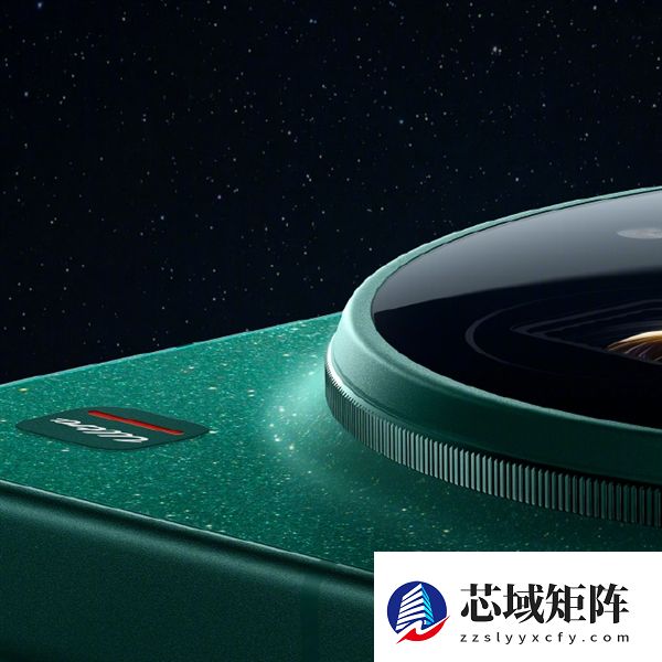 小米最惊艳、最薄的Ultra！小米17 Ultra星空绿外观细节公布：超大R角2D直屏
