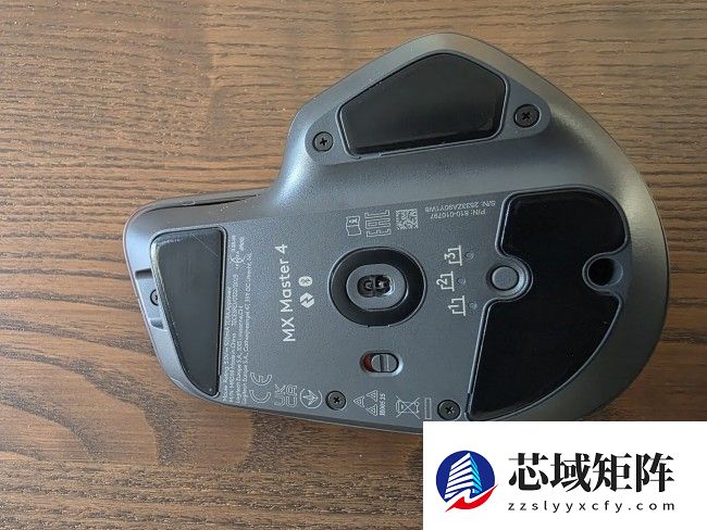 生产力利器：罗技 MX Master 4 鼠标实物图曝光，新增拇指键、优化握持手感