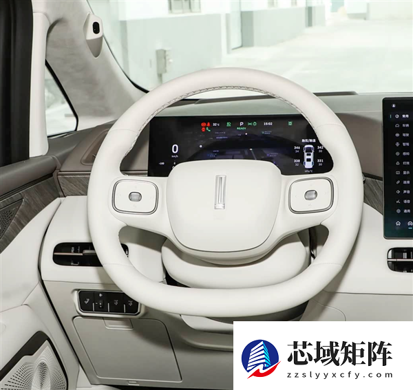 贾跃亭的新车法拉第FX One明天量产下线：方向盘只与长城高山换了个标