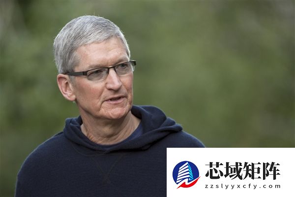 耐克财报暴雷后库克出手：苹果CEO用重金投下信任票