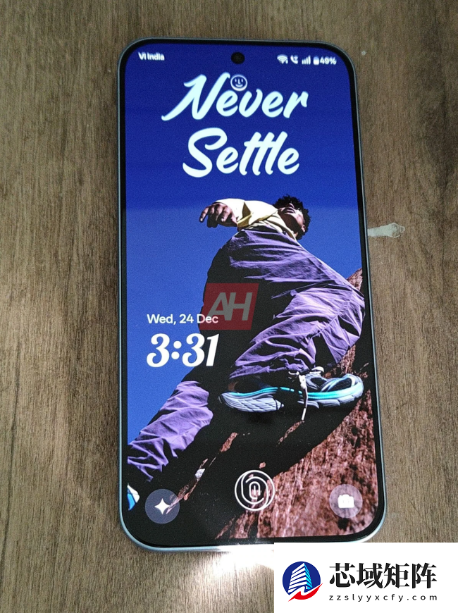 国际版一加 Turbo 手机实物图曝光：9000mAh 电池、骁龙 7s Gen 4 芯片